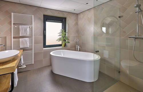 Emmeloord Hotel | Hotel Restaurant Grandcafé 't Voorhuys