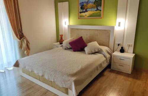 Berat Hotel | Hotel & Restaurant White City