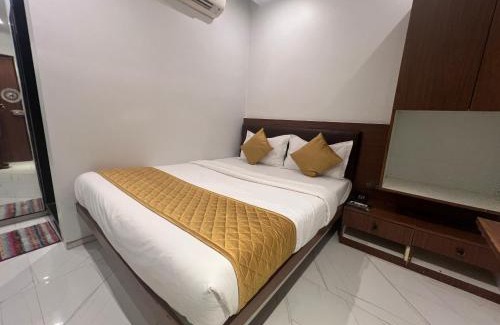 Marol Hotel | Hotel Rexton Inn