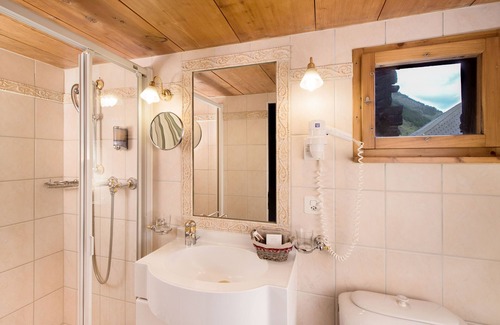 Zermatt City Centre Hotel | Hotel Romantica