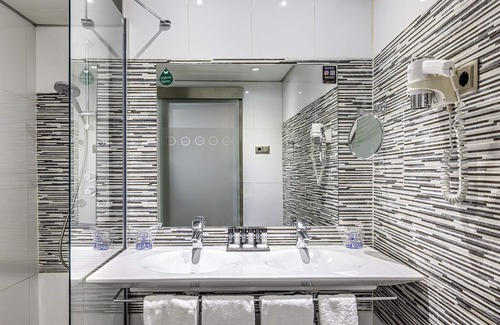 Gracia Hotel | Hotel Ronda Lesseps