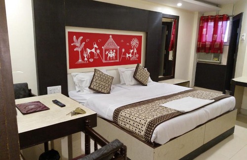 Jabalpur Hotel | Hotel Roopali