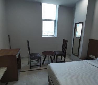 Mansarovar Casa | Hotel Roshanee