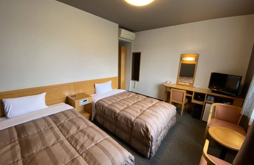 Miyawaka Hotel | Hotel Route-Inn Wakamiya Inter