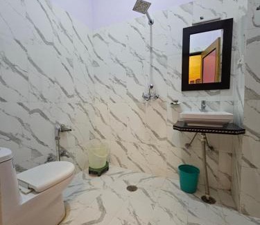 Amar Sagar Pol Hotel | Hotel Royal Haveli