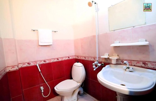 Lahore Hotel | Hotel Royal Inn