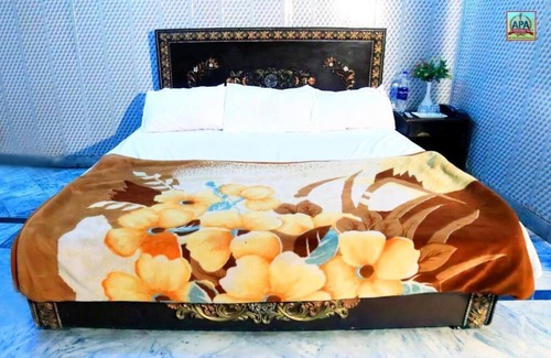 Lahore Hotel | Hotel Royal Inn