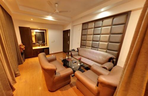 Raipur Hotel | Hotel Royale Ambience
