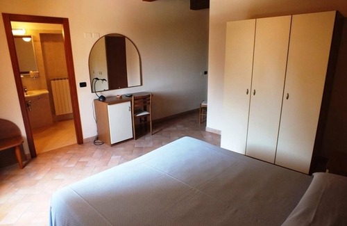 SantʼAngelo in Vado Hotel | Hotel Santa Chiara