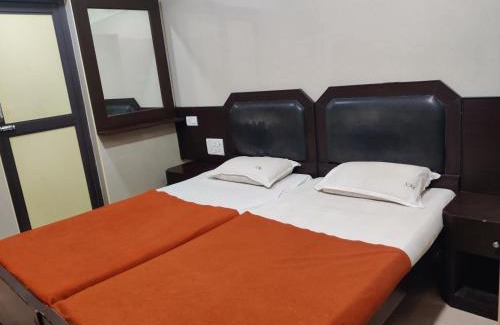 Mylapore Hotel | Hotel Sarada Nivas