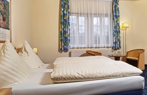 Neukirchen/Pleie Hotel | Hotel Schloss Schweinsburg