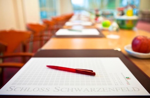 Schwarzenfeld Hotel | Hotel Schloss Schwarzenfeld