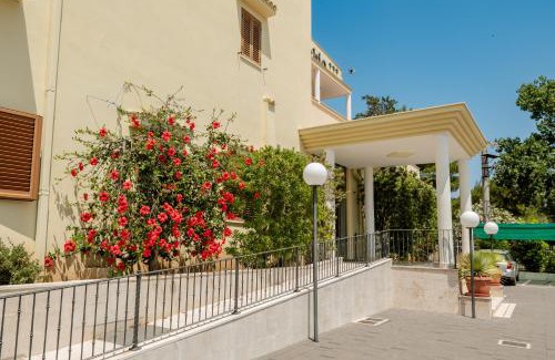 Mandrione Hotel | Hotel Sfinalicchio