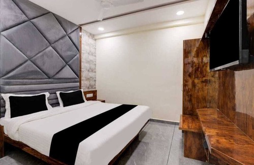 Navrangpura Hotel | hotel shagun inn