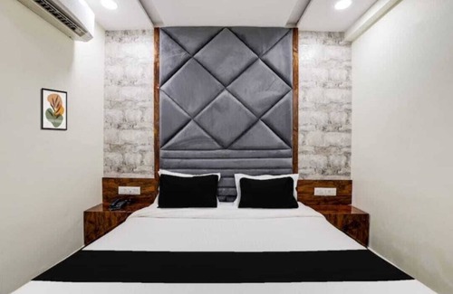 Navrangpura Hotel | hotel shagun inn