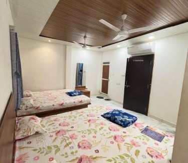 Ujjain Hotel | Hotel Shree Siddhi vinayak