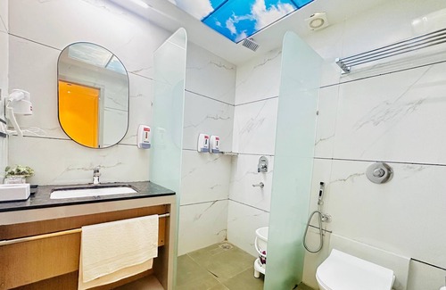 Ujjain Hotel | Hotel Shrimmaya