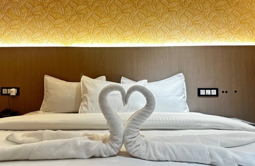 Ujjain Hotel | Hotel Shrimmaya