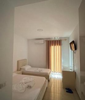 Librazhd Hotel | Hotel Skura