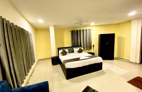 Shamshabad Hotel | Hotel Sky Park