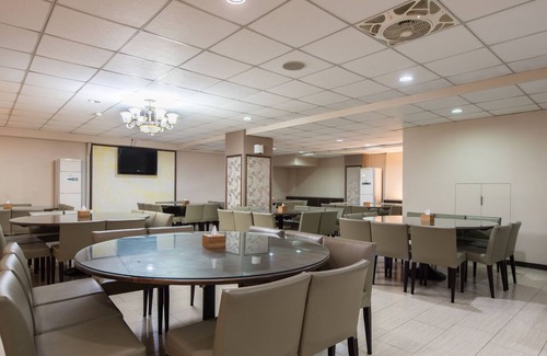 Cianjin District Hotel | Hotel South Sea