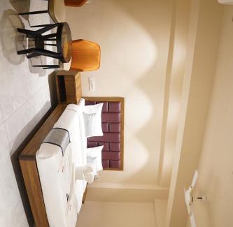 Amarnath Hotel | Hotel Status Inn