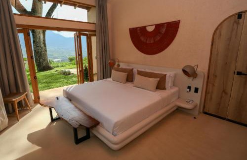 Fredonia Hotel | Hotel Tahiti