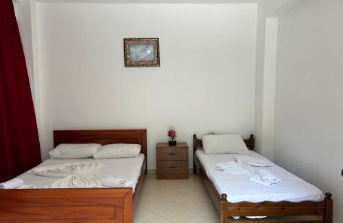 Lukove Hotel | Hotel Taverna Prifti