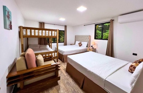 Ahuachapan Hotel | Hotel Termales La Montaña