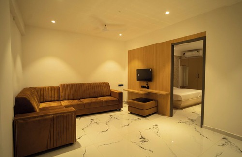 Adyar Apartamento | HOTEL THE MANSION-Deralakatte mangalore