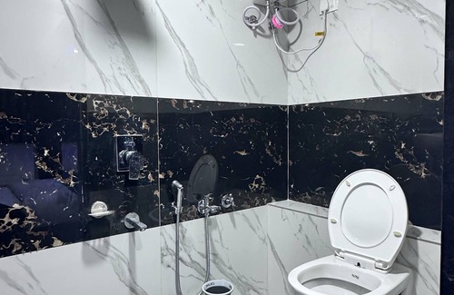 Ahmedabad Hotel | HOTEL THE PACIFIC