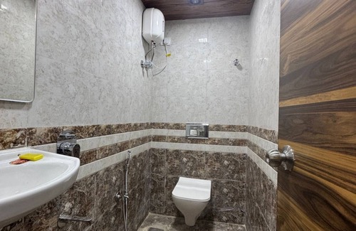 Marol Hotel | Hotel The Sunset Avenue