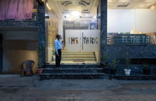 Muli Hotel | Hotel The Tark Premium Aerocity-FREE Airport Drop