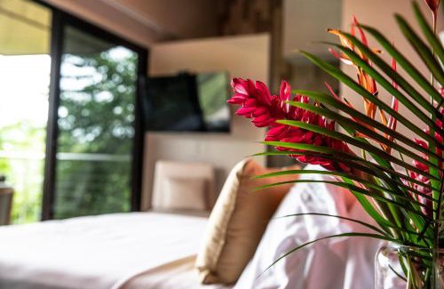 Punta Mala Hotel | Hotel Three Sixty - Adults Only