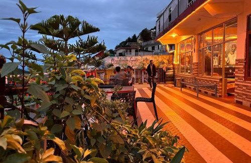 Dharamshala Hotel | Hotel Tiger Barley Estate