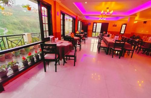 Bhowali Hotel | Hotel Traveller Inn & Prathak Restaurant