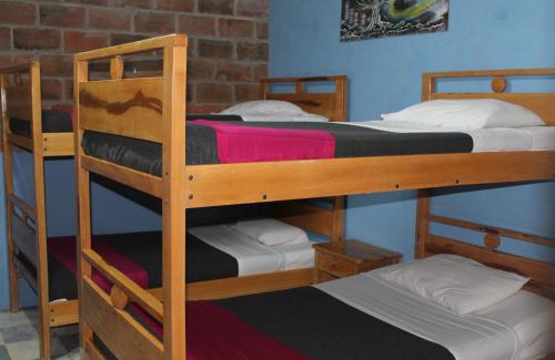 Baños de Agua Santa Hostal | Hotel Tungurahua