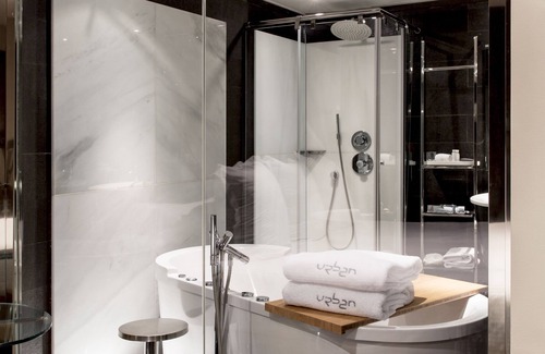 Huertas Hotel | Hotel Urban, a Small Luxury Hotel of the World