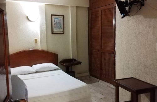 Hornos Hotel | Hotel Valadié