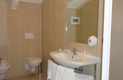 Volpiano Hotel | Hotel Vazzana