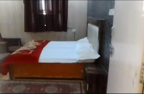 Vrindavan Casa | Hotel Ved Bageshwari