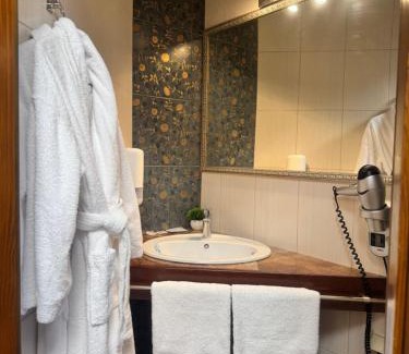 Chapayevka Hotel | Hotel Veles