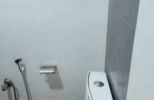 Masab Tank Hotel | Hotel Venue Holiday`s - Banjara hills