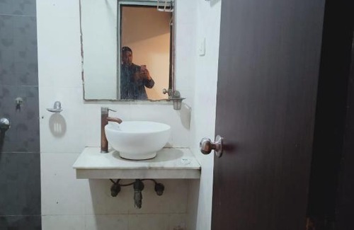 Masab Tank Hotel | Hotel Venue Holiday`s - Banjara hills