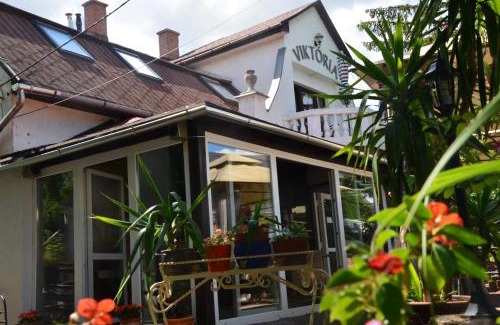 Balatonalmadi Casa | Hotel Viktória