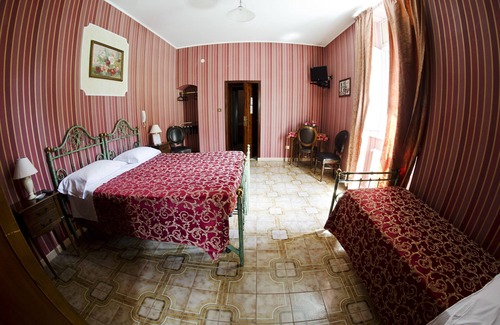 Bagnoli Hotel | Hotel Villa Maria