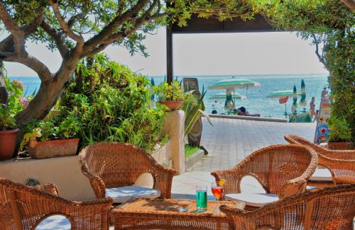 Naregno Hotel | Hotel Villa Rodriguez