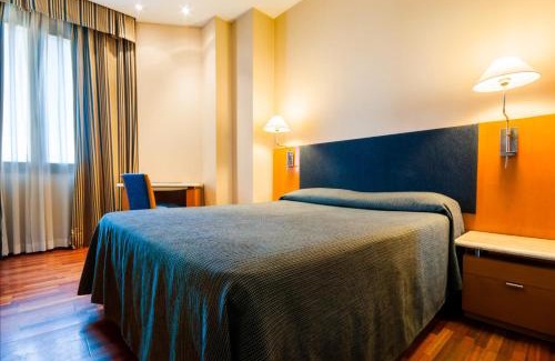 Cami Fondo Hotel | Hotel Villacarlos