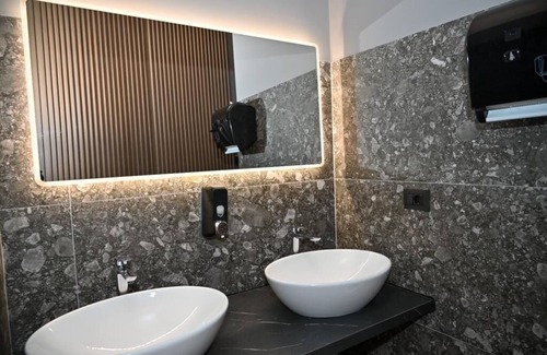 Durres Hotel | Hotel Vino