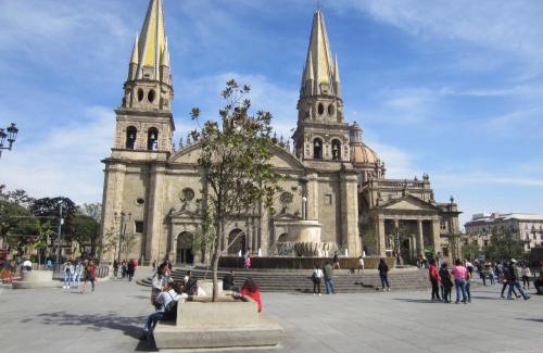 Centro de Guadalajara Hotel | Hotel Vista Catedral Guadalajara